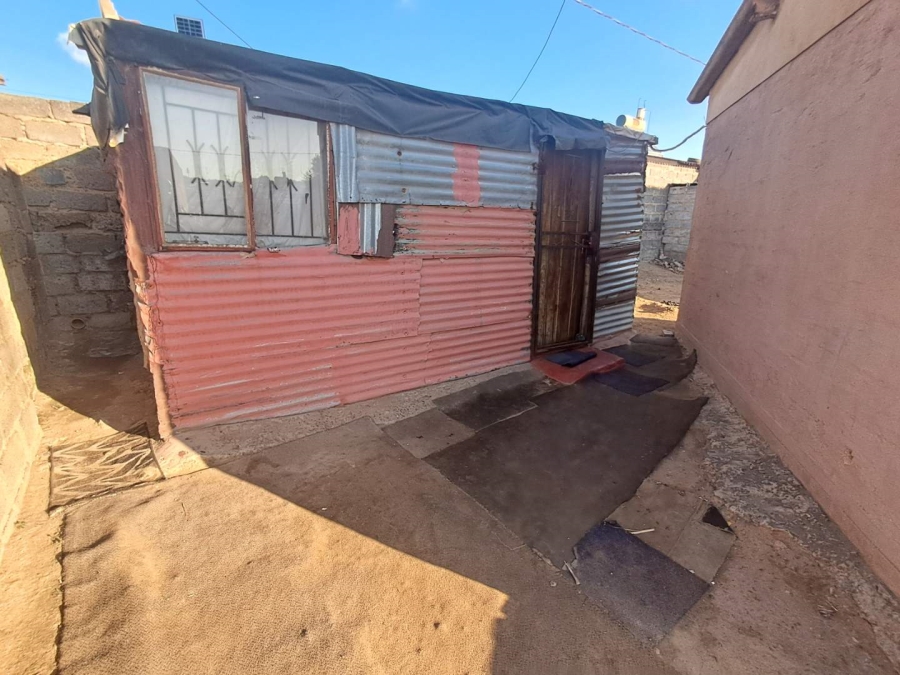 1 Bedroom Property for Sale in Kaalfontein Gauteng