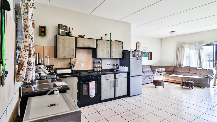 2 Bedroom Property for Sale in Ravenswood Gauteng