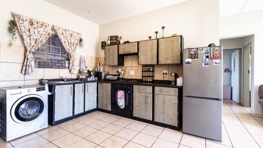2 Bedroom Property for Sale in Ravenswood Gauteng