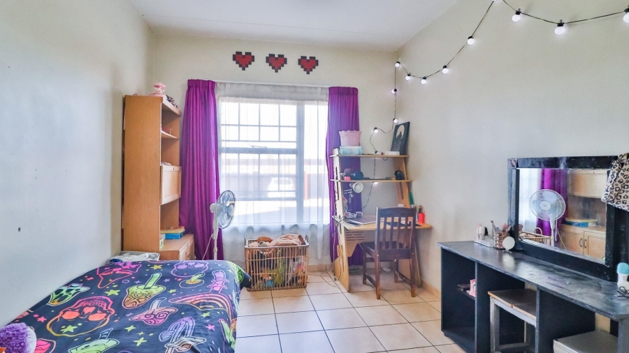 2 Bedroom Property for Sale in Ravenswood Gauteng
