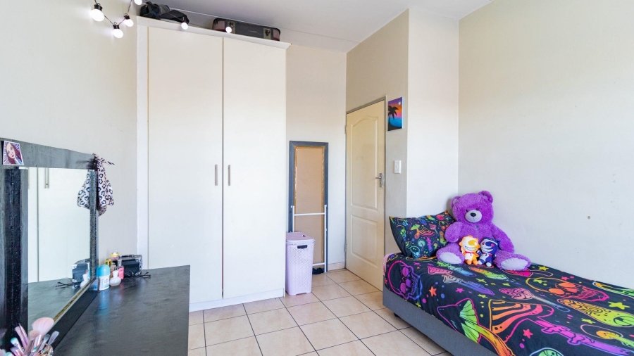 2 Bedroom Property for Sale in Ravenswood Gauteng