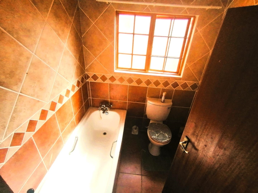 3 Bedroom Property for Sale in Heatherview Gauteng