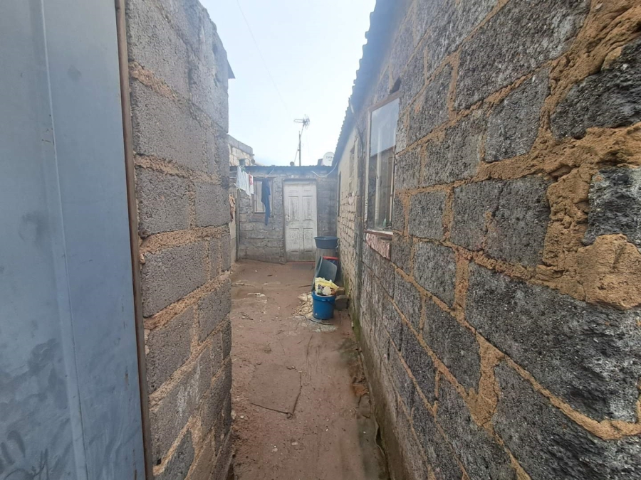 2 Bedroom Property for Sale in Tembisa Gauteng