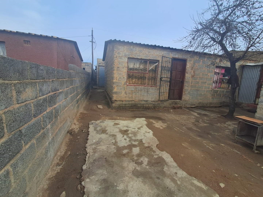 2 Bedroom Property for Sale in Tembisa Gauteng