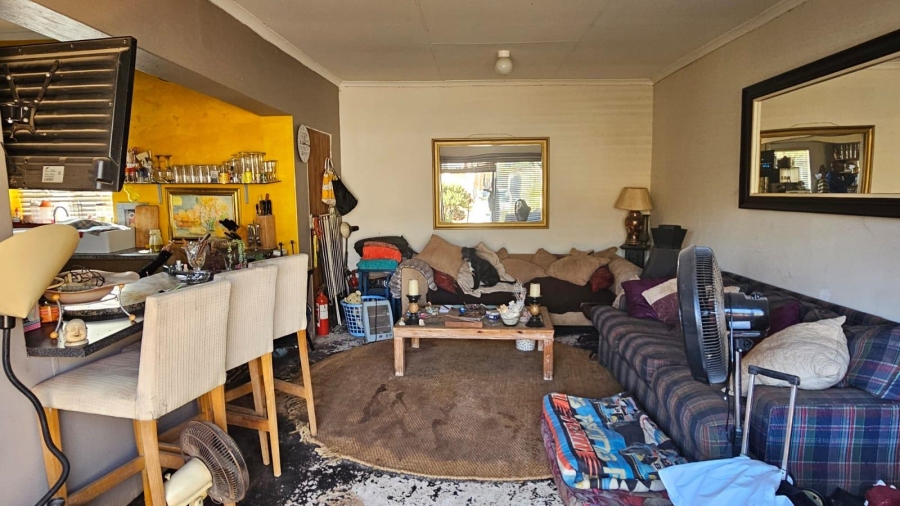 7 Bedroom Property for Sale in Albertville Gauteng