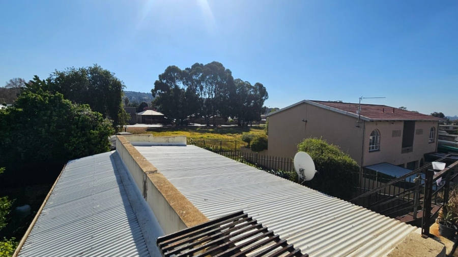 7 Bedroom Property for Sale in Albertville Gauteng