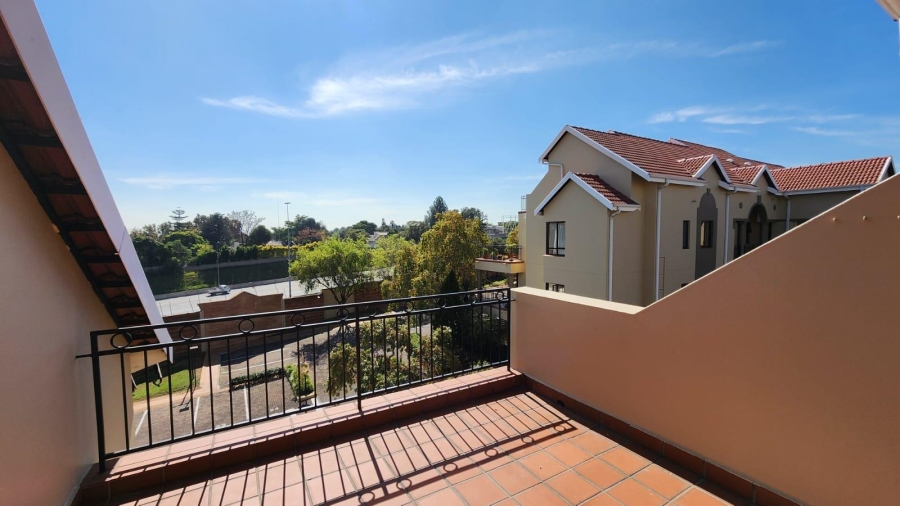 2 Bedroom Property for Sale in Bryanston Gauteng