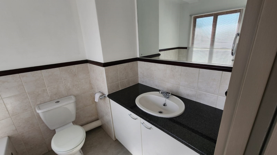 2 Bedroom Property for Sale in Bryanston Gauteng