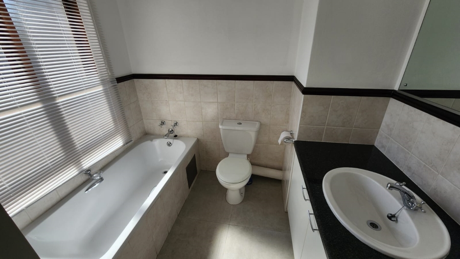 2 Bedroom Property for Sale in Bryanston Gauteng
