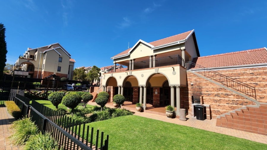 2 Bedroom Property for Sale in Bryanston Gauteng