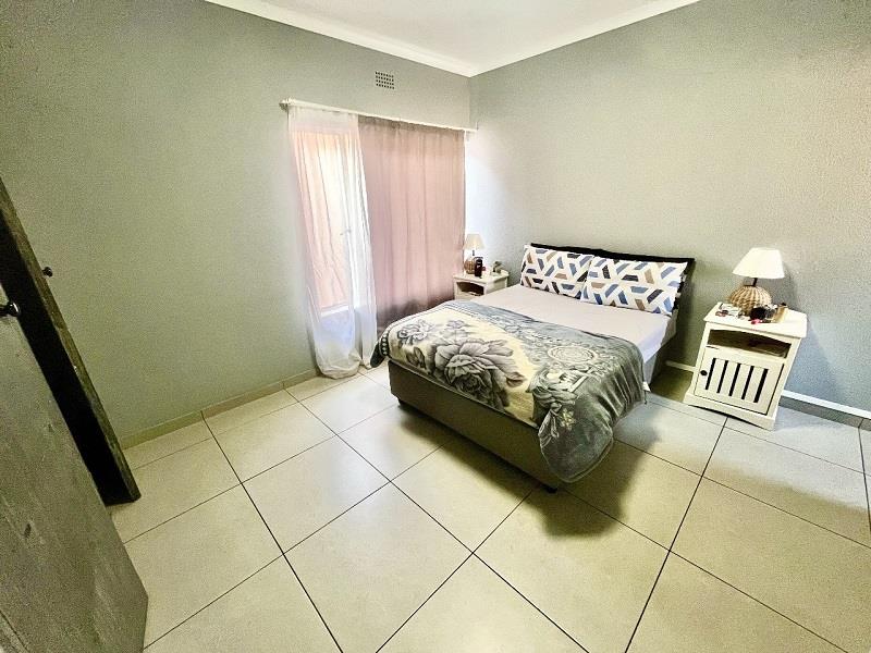 1 Bedroom Property for Sale in Verwoerdpark Gauteng