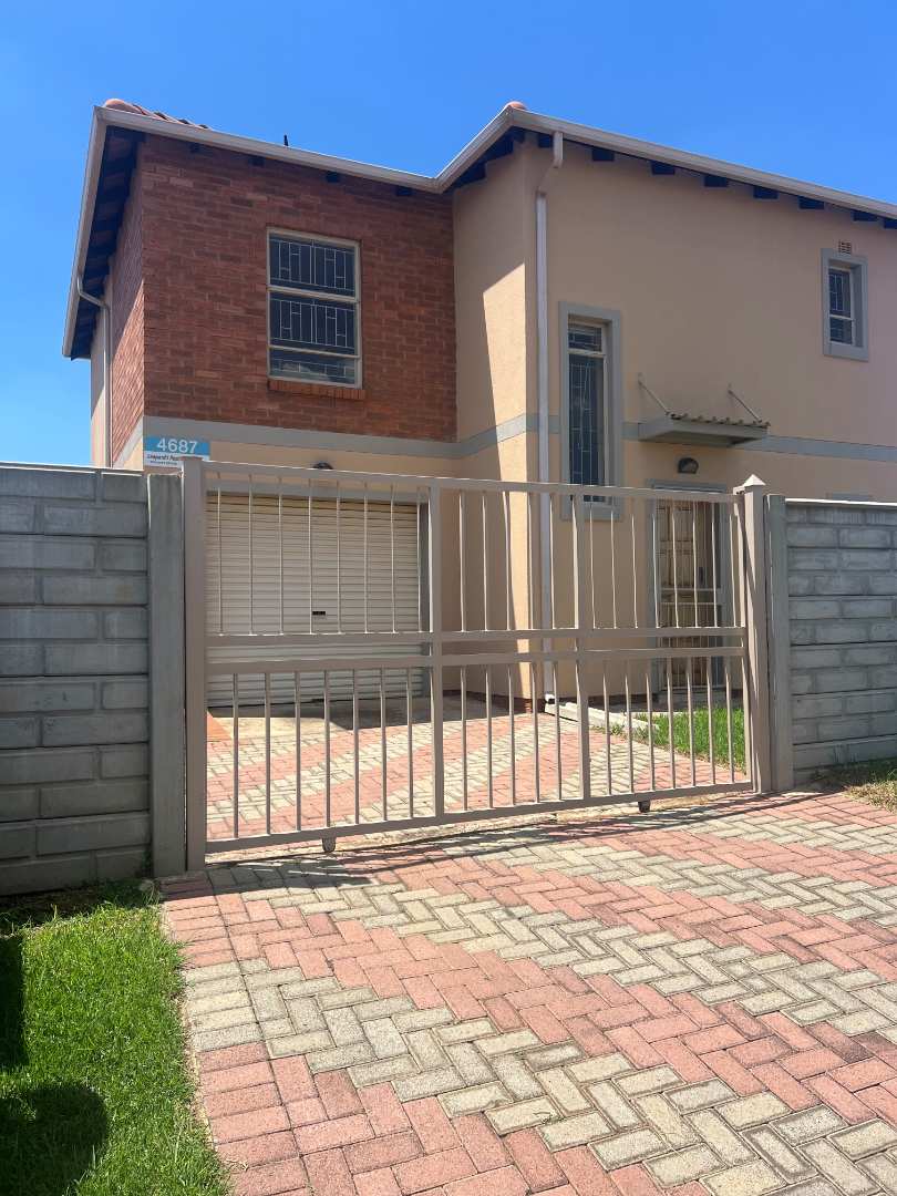 4 Bedroom Property for Sale in Leopard