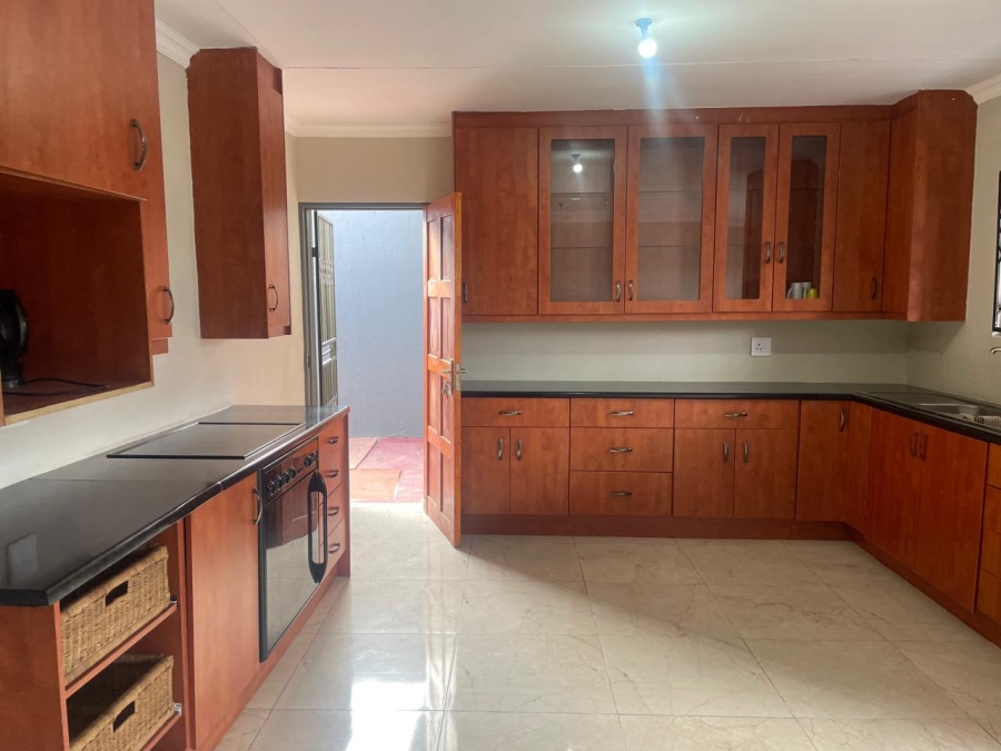 3 Bedroom Property for Sale in Meadowlands Gauteng