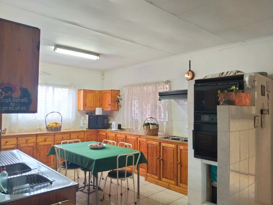 4 Bedroom Property for Sale in Verwoerdpark Gauteng