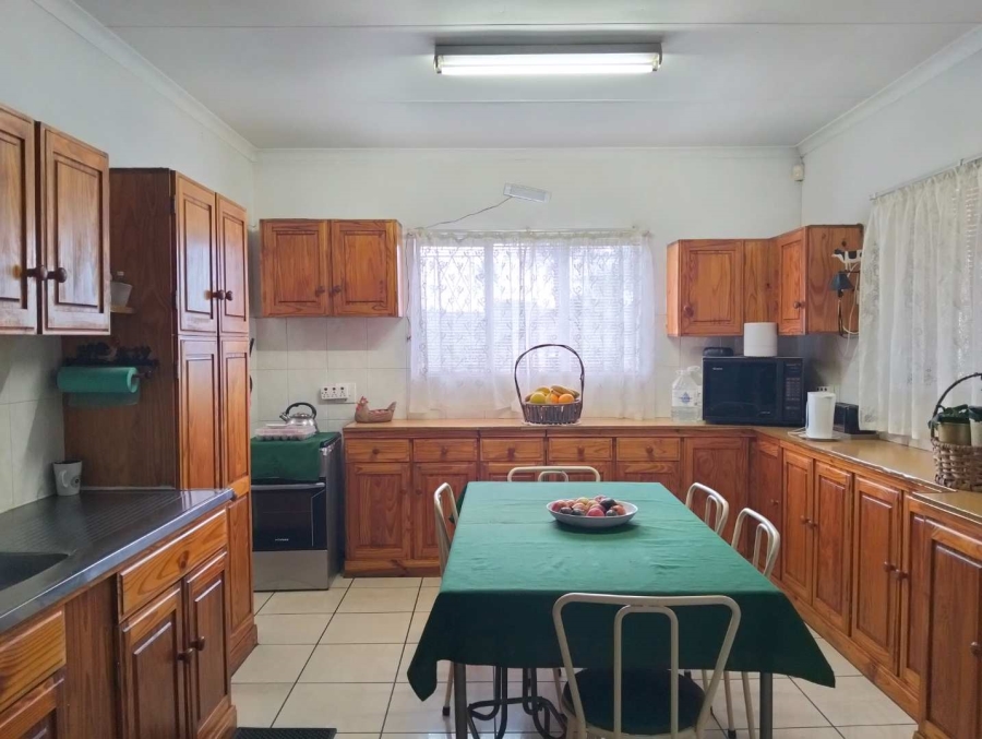 4 Bedroom Property for Sale in Verwoerdpark Gauteng
