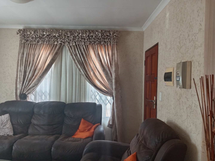 3 Bedroom Property for Sale in Mabopane Gauteng