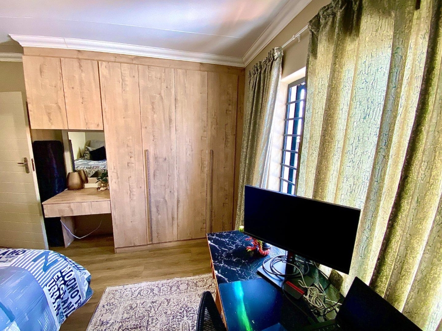 2 Bedroom Property for Sale in Montana Gauteng