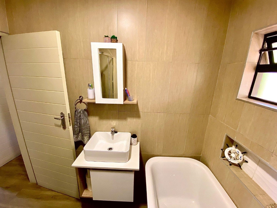 2 Bedroom Property for Sale in Montana Gauteng