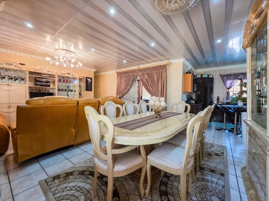 3 Bedroom Property for Sale in Moreleta Park Gauteng