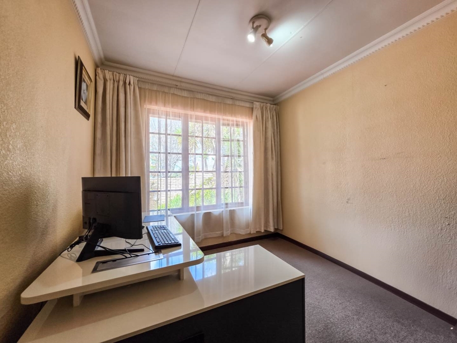 3 Bedroom Property for Sale in Moreleta Park Gauteng