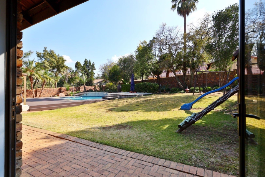 4 Bedroom Property for Sale in Sunninghill Gauteng