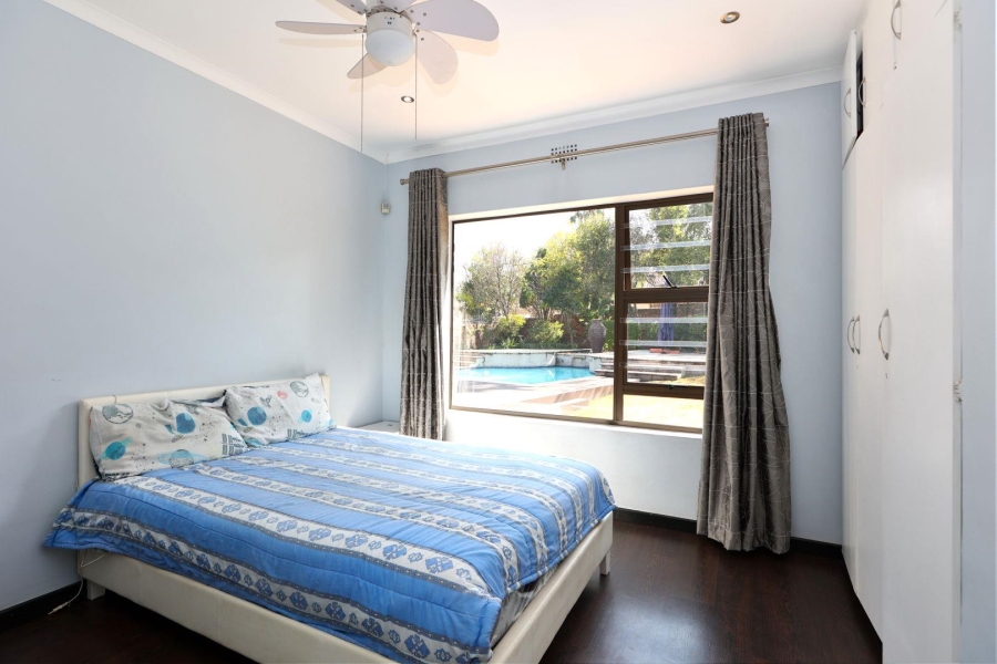 4 Bedroom Property for Sale in Sunninghill Gauteng