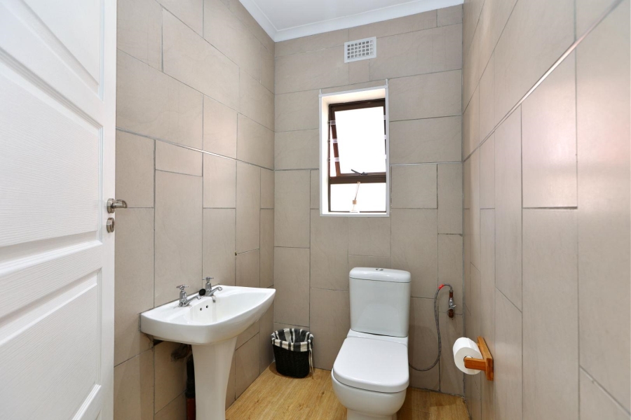 4 Bedroom Property for Sale in Sunninghill Gauteng