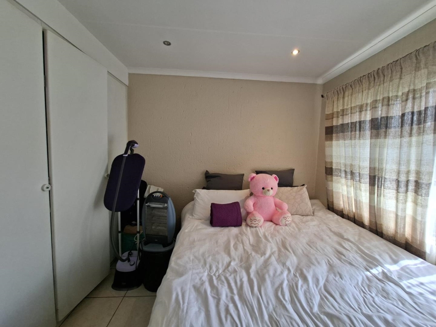 3 Bedroom Property for Sale in Buccleuch Gauteng