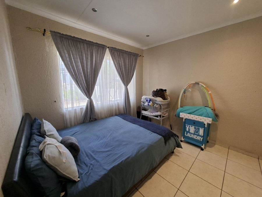 3 Bedroom Property for Sale in Buccleuch Gauteng