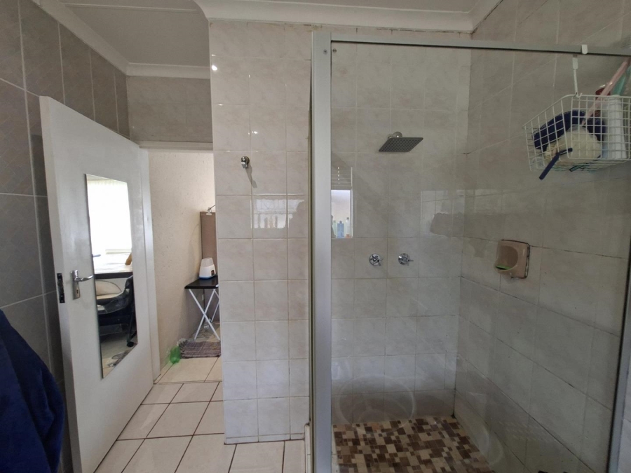 3 Bedroom Property for Sale in Buccleuch Gauteng