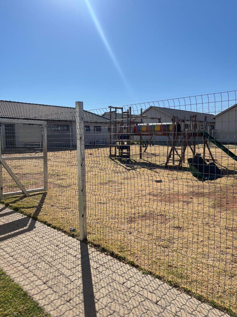3 Bedroom Property for Sale in Albertsdal Gauteng
