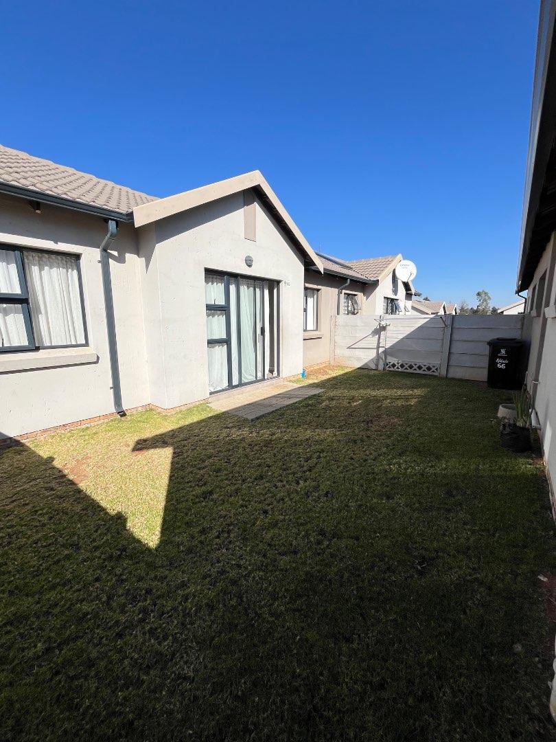 3 Bedroom Property for Sale in Albertsdal Gauteng