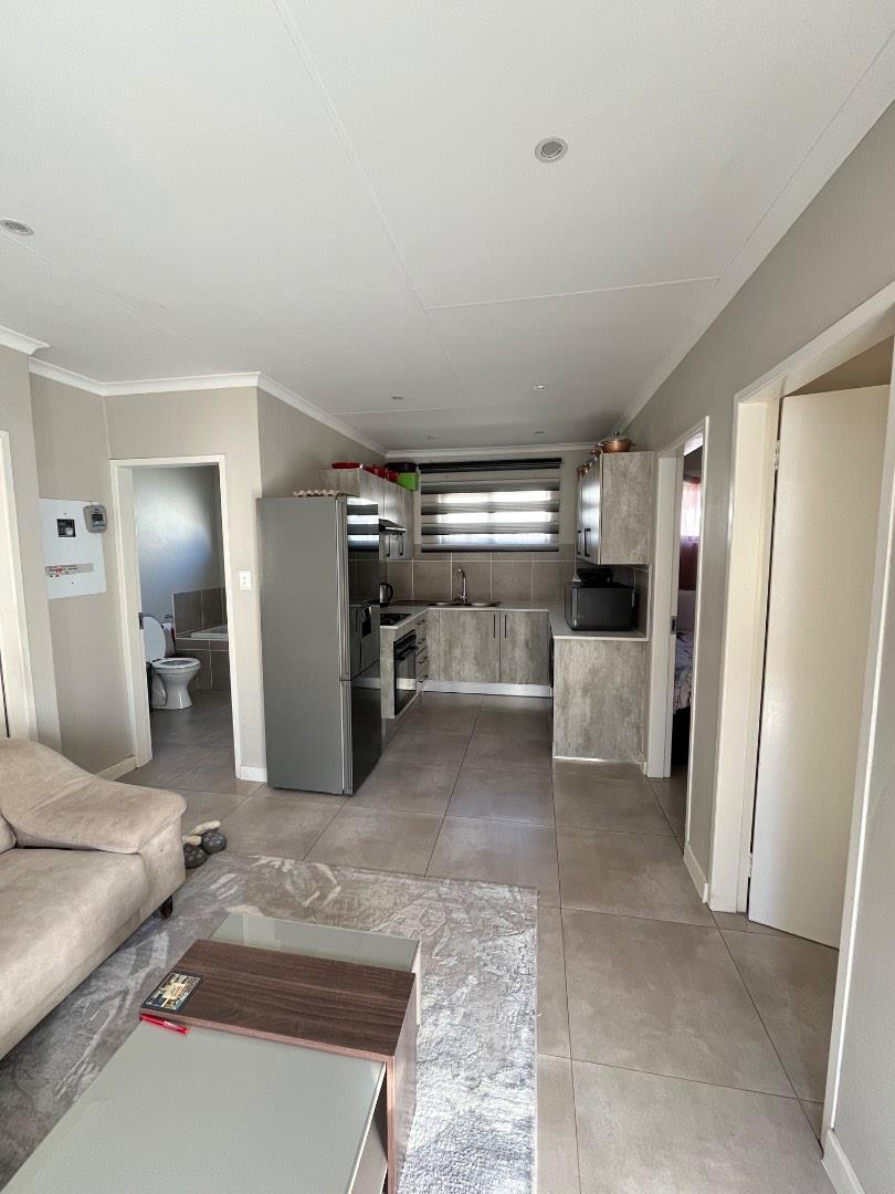 3 Bedroom Property for Sale in Albertsdal Gauteng