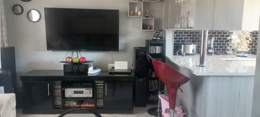 3 Bedroom Property for Sale in Tsakane Gauteng