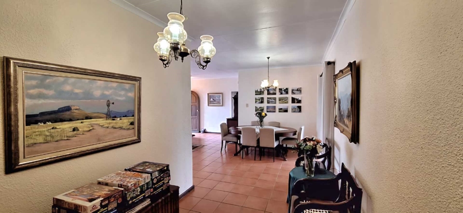 5 Bedroom Property for Sale in Brackendowns Gauteng
