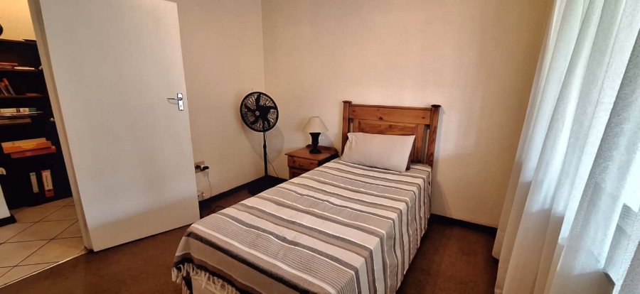 5 Bedroom Property for Sale in Brackendowns Gauteng