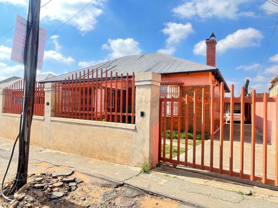 3 Bedroom Property for Sale in Rosettenville Gauteng