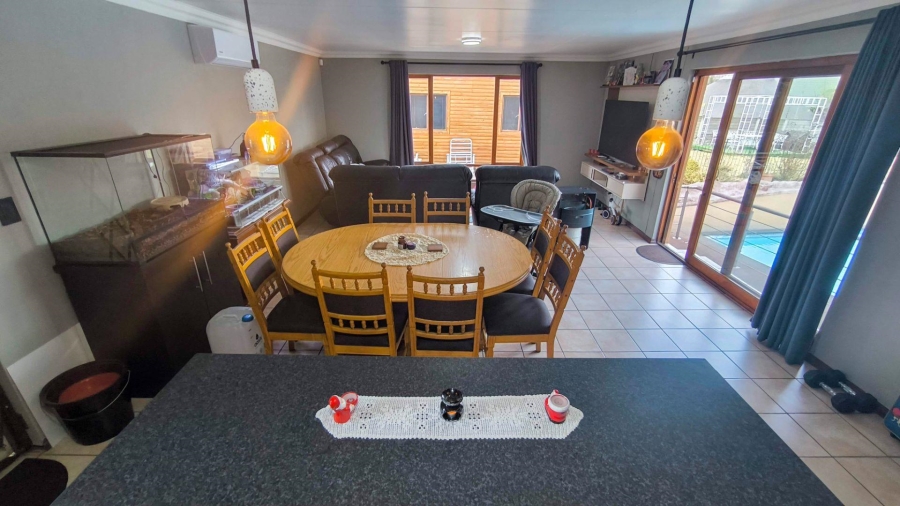 4 Bedroom Property for Sale in Brackenhurst Gauteng