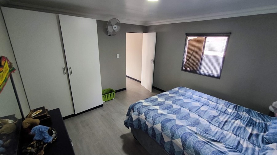 4 Bedroom Property for Sale in Brackenhurst Gauteng