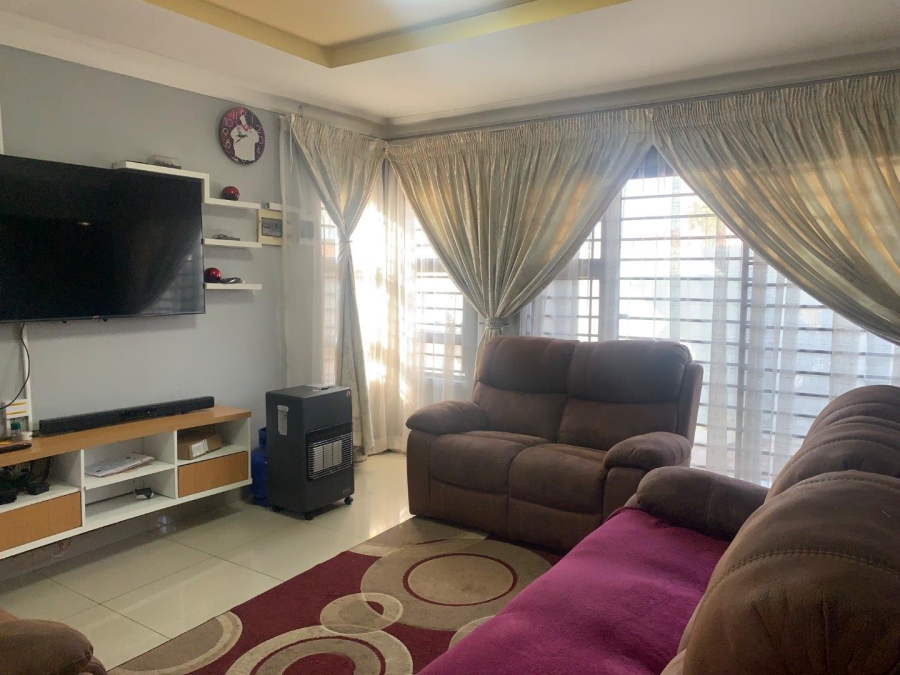 3 Bedroom Property for Sale in Glen Ridge Gauteng