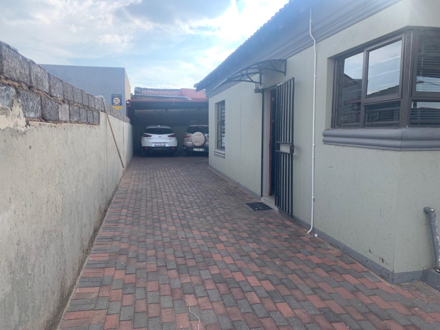 3 Bedroom Property for Sale in Glen Ridge Gauteng