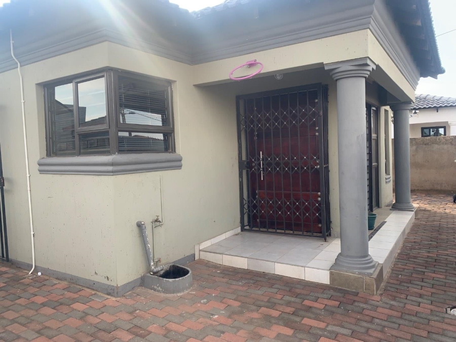 3 Bedroom Property for Sale in Glen Ridge Gauteng
