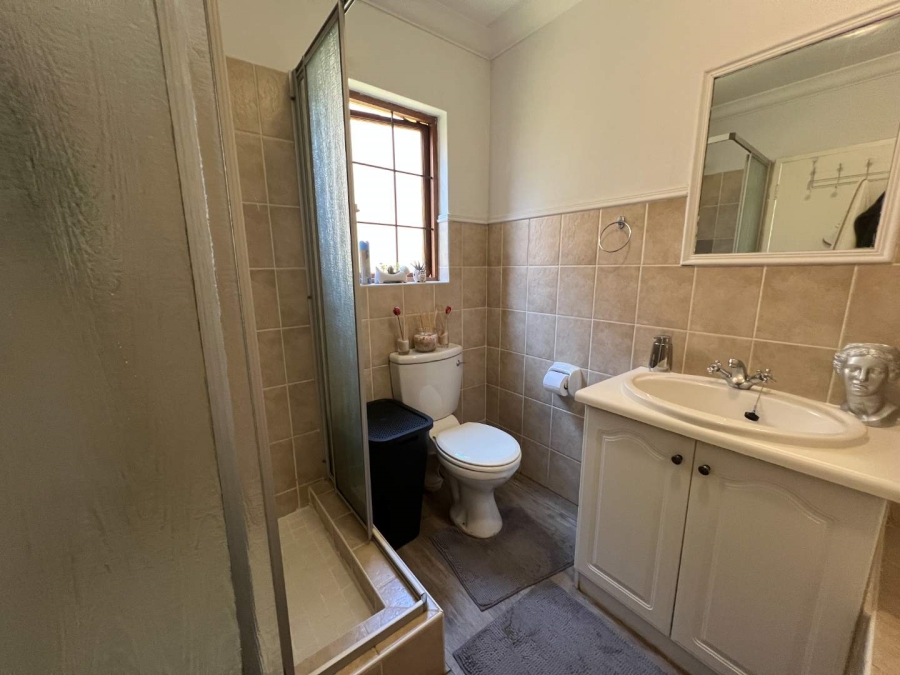 2 Bedroom Property for Sale in Lonehill Gauteng