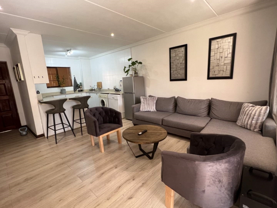 2 Bedroom Property for Sale in Lonehill Gauteng