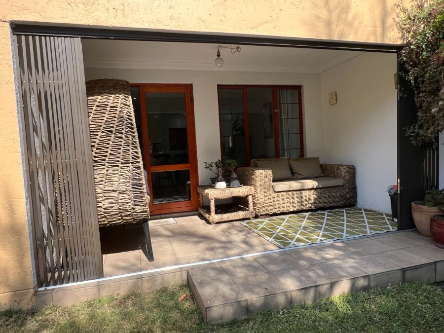 2 Bedroom Property for Sale in Lonehill Gauteng