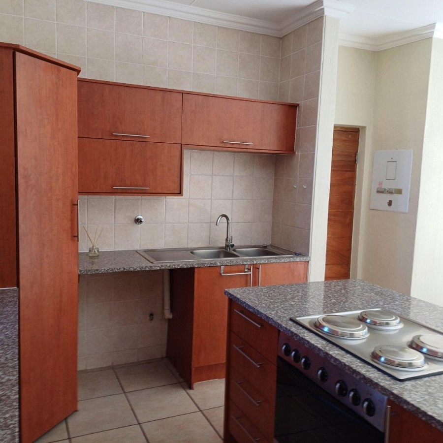 To Let 2 Bedroom Property for Rent in Parkwood Gauteng