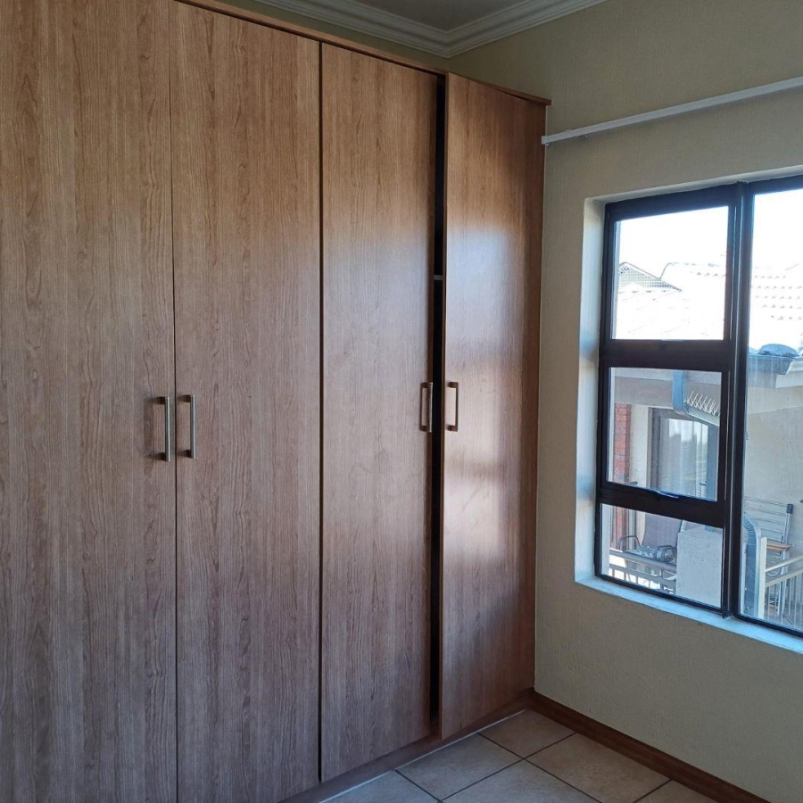 To Let 2 Bedroom Property for Rent in Parkwood Gauteng