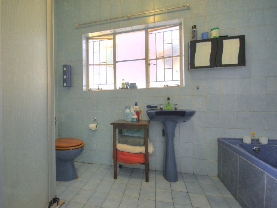 3 Bedroom Property for Sale in Brackendowns Gauteng