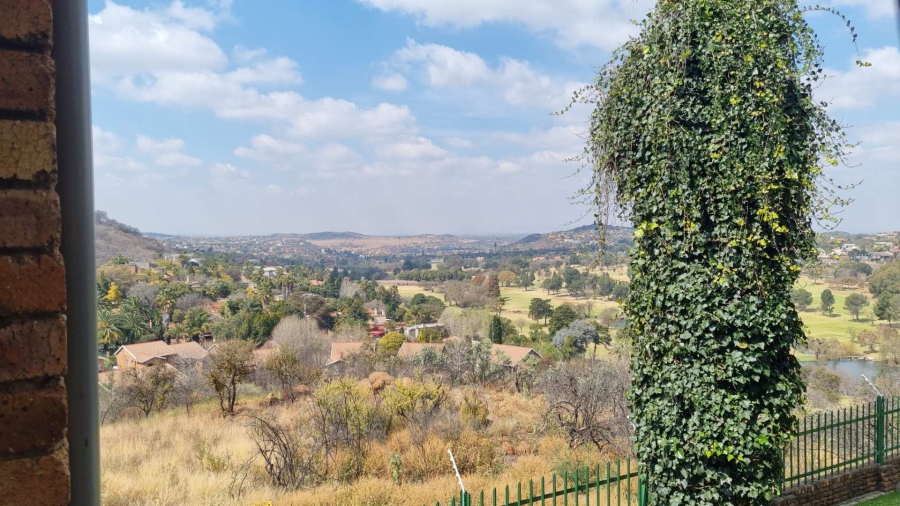 2 Bedroom Property for Sale in Bassonia Gauteng