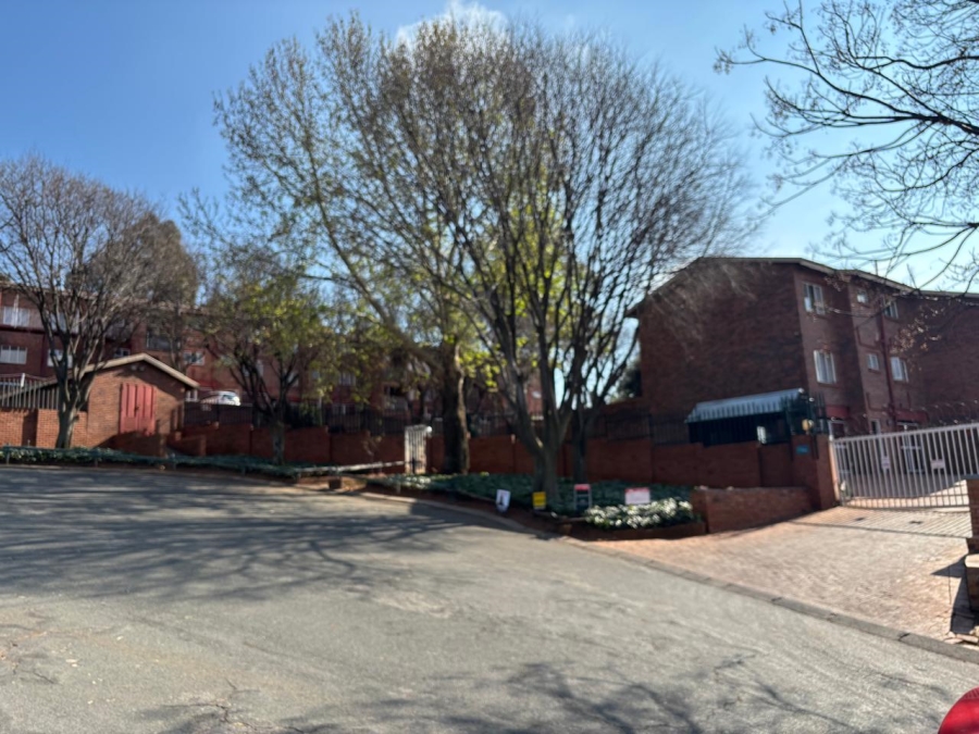 2 Bedroom Property for Sale in Waterval Estate Gauteng